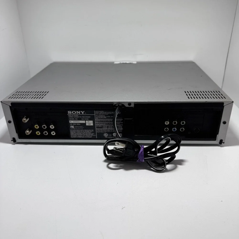 Sony SLV-D100 DVD VCR Combo Player Hi-Fi Stereo Silver Video Cassette Recorder